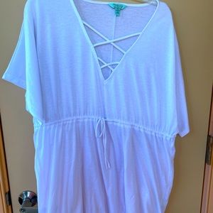 Cute white short sleeve beach cover-up